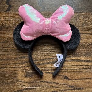 Disney Parks Minnie Mouse Ears Headband Light Up Pink Bow | NWOT